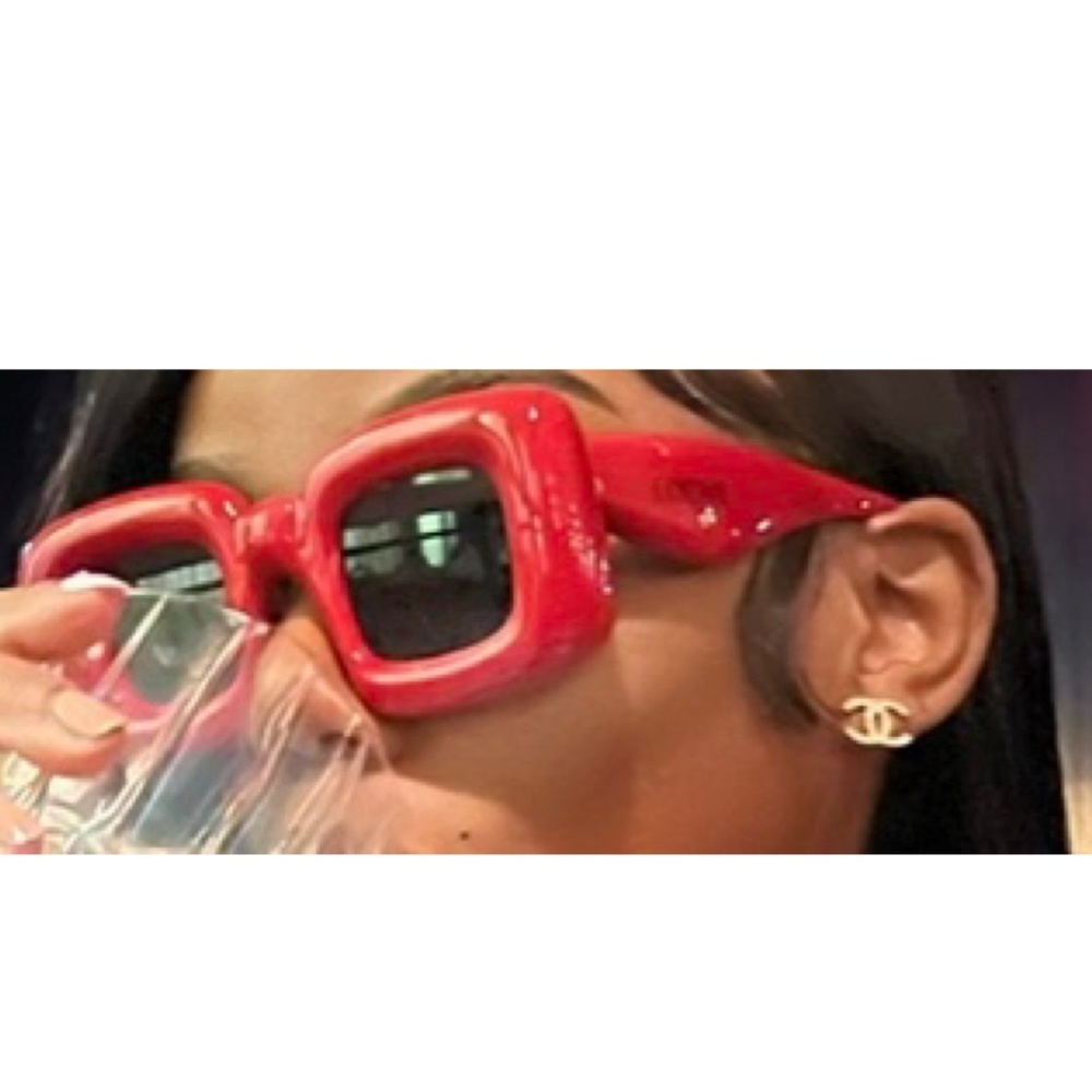 Loewe Inflated Rectangular Red Frame Sunglasses - Picture 9 of 9